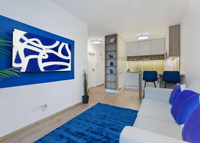 Lam Blue Ac - Balcony * Bratysława